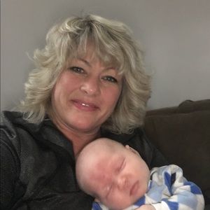 Meet your Posher, Tina